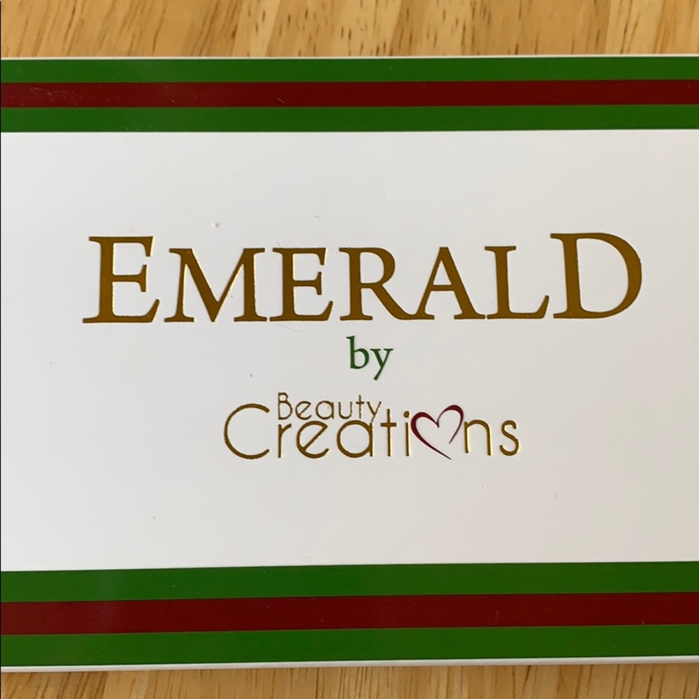 Emerald by Beauty Creations